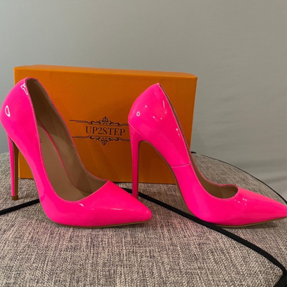 Brand New Custom UP2STOP Pumps in hot pink!
